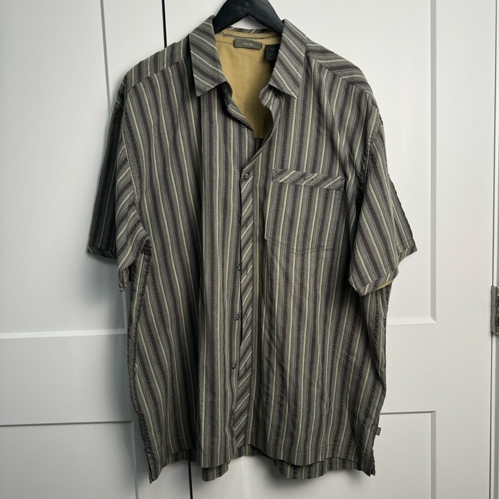 REI Button Up Shirt Men's XLarge Short Sleeve Cotton Blend Casual Outdoor Hiking